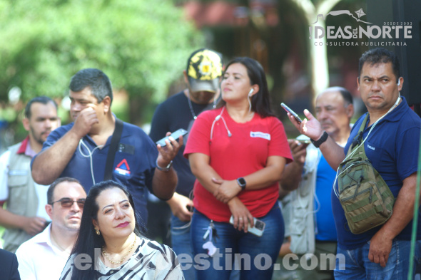 Diversos medios de comunicación de la frontera estuvieron representados por sus cronistas, quienes acompañaron las actividades del Acto Oficial por los 124 años de Pedro Juan Caballero. (Foto: Diego Lozano para Ideas del Norte Consultora Publicitaria).