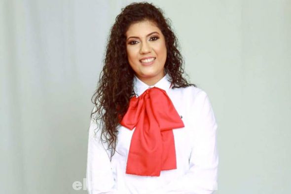 Larissa Paola Winckler Escobar tiene 26 años y es soltera. Contadora pública nacional y licenciada en administración de empresas. Especializada en Auditoría y Control de Gestión, especializada en Didáctica Universitaria, maestría en Asuntos Públicos y Gobernabilidad. (Foto: Facebook).