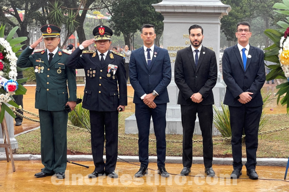 Con Desfile Cívico Estudiantil postergado para el martes 21, se realizó el tradicional Acto Oficial en homenaje a la Patria en Pedro Juan Caballero