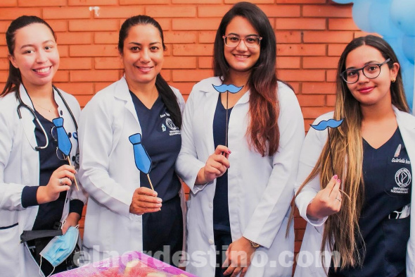 Durante la actividad con énfasis en los chequeos para la detección precoz del cáncer de próstata, los participantes demostraron su compromiso con la salud comunitaria y tener voluntad de contribuir a la promoción de una vida saludable. (Foto: Gacetilla de Prensa de Universidad Sudamericana).