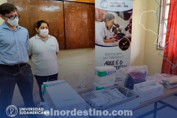 Se realizó la entrega del aporte de contrapartida en el marco del Convenio de Cooperación  Interinstitucional consistió en instrumentales neuroquirúrgicos para la realización de craneotomía, trepanación, coagulación y tunelización al Hospital Regional de Pedro Juan Caballero. (Foto: Facebook de Universidad Sudamericana).