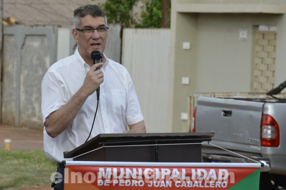 Intendente Acevedo entregó diversas obras de infraestructura vial en el populoso barrio Obrero de la ciudad de Pedro Juan Caballero