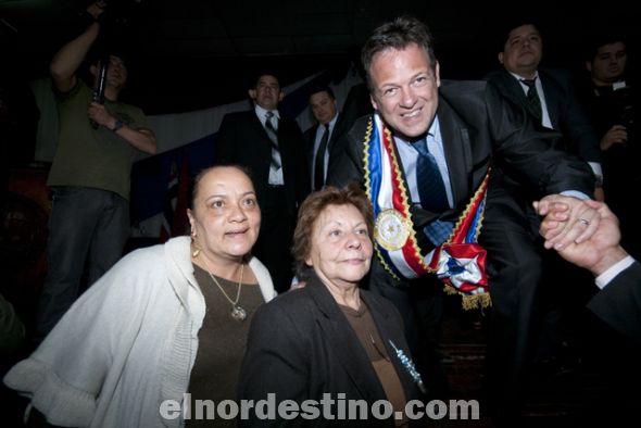 Pedro González Ramírez asumió oficialmente el gobierno departamental de Amambay en un acto con gran convocatoria