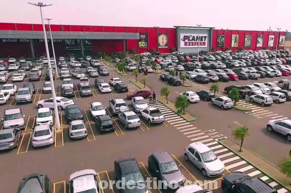 La edición del Black Friday Frontera de este año se extenderá por cinco días a diferencia de años anteriores debido a la gran cantidad de ofertas y por sobre todo para que los clientes puedan disfrutar de Planet Outlet con toda tranquilidad. (Foto: Gacetilla de prensa de Planet Outlet).