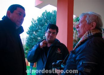 Miembros de la prensa local acompañaron cada una de las últimas tres sesiones y esperaron pacientemente el desarrollo de los acontecimientos. Esta vez la decisión tomó casi dos horas. (Foto: Diego Lozano). 