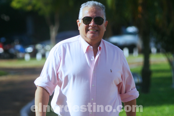 Ronald Acevedo no sería el único candidato a la intendencia de los liberales; un secretario de su hermano José Carlos lo desafiaría