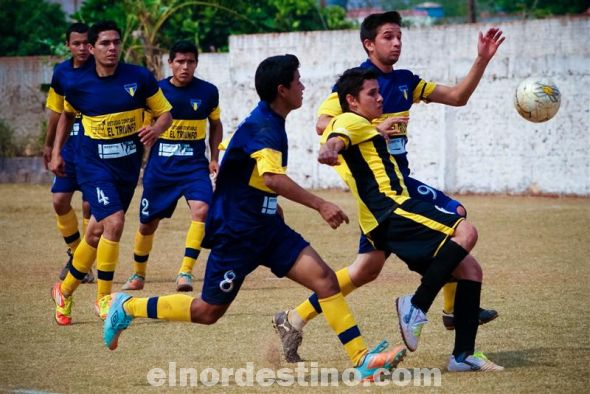 El goleador Alberto Florentín estuvo muy marcado por la defensa auriazul, por lo que General Díaz intentó variantes. Juan Pereira subió para reforzar el ataque local. (Foto: Diego Lozano). 