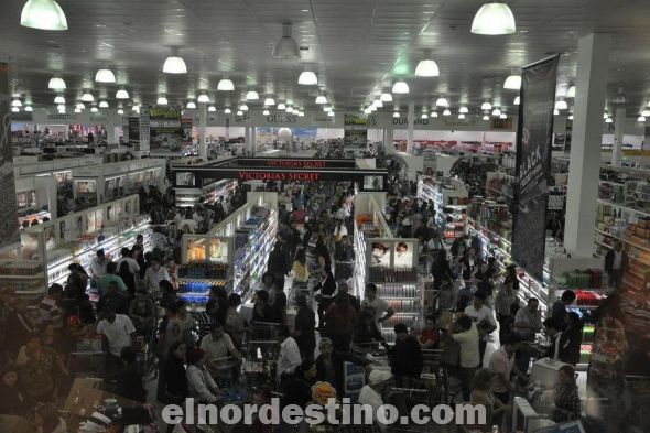 La frontera pedrojuanina está de fiesta por el “Black Friday Frontera”