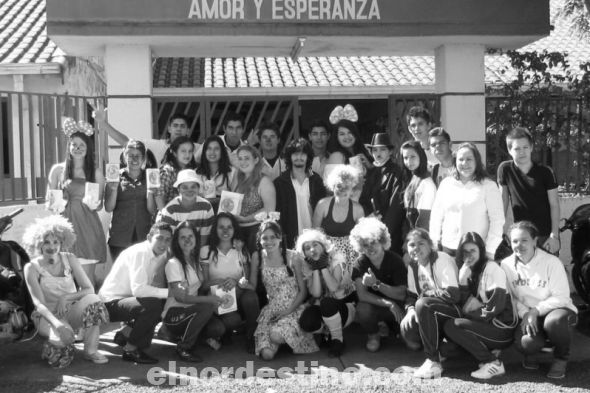 Alumnos del C.R.E. “Dr. Raúl Peña” estuvieron en 