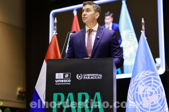 El presidente de la República Santiago Peña encabezó el inicio de la XIX Sesión del Comité Intergubernamental para la Salvaguardia del Patrimonio Cultural Inmaterial de la Organización de las Naciones Unidas para la Educación, la Ciencia y la Cultura. (Foto: Presidencia de la República del Paraguay).