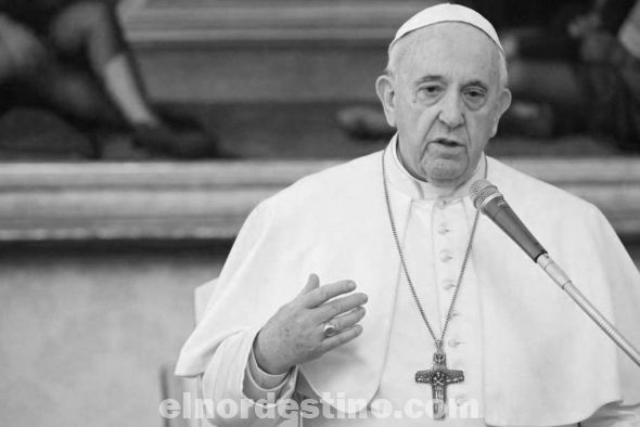 Las donaciones expresan de forma concreta la cercanía del Papa a los países golpeados por la pandemia de la Covid-19. Desde el inicio de la pandemia, Francisco ha enviado ambulancias y material sanitario a distintos países. (Foto: Télam).
