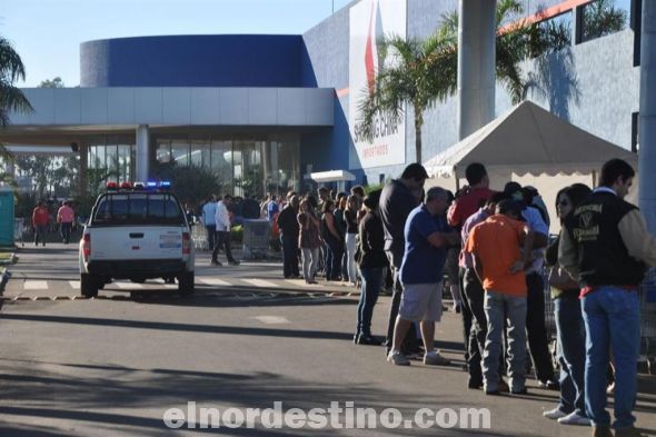Impactante cantidad de personas durante estos días del “Black Friday Frontera”