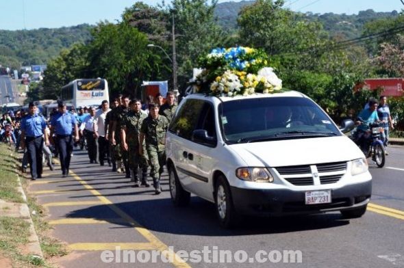 El suboficial 2º Cirilo Díaz Escobar asesinado el domingo de tarde por el EPP en Paso Tujá Concepción fue sepultado ayer