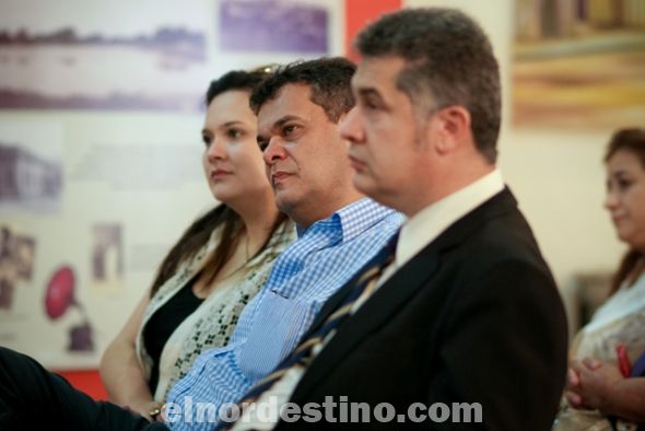 Con la presencia de la Primera Dama Kelly Mareco Acevedo, el Intendente Municipal José Carlos Acevedo y el Senador Roberto Acevedo, se realizó la Presentación Oficial del Proyecto del Futuro Palacete Municipal de Pedro Juan Caballero en la Casa de la Cultura de la capital de Amambay. (Foto: Diego Lozano).