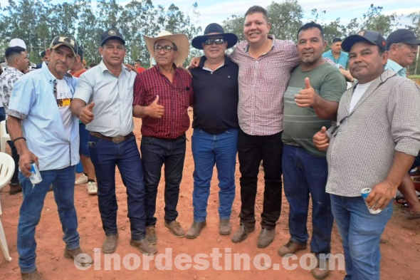 Junto al intendente local, gobernador Juancho Acosta participa de inauguración oficial del nuevo local del Club Hípico Bella Vista 
