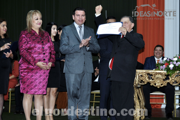 Eufórico y emocionado, don Severo Villalba accede por primera vez a un cargo en el poder público, después de haber ocupado funciones destacadas durante su extensa militancia en la Asociación Nacional Republicana. (Foto: Diego Lozano para Ideas del Norte Consultora Publicitaria).