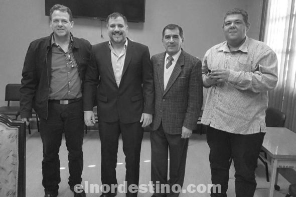 Gobernador de Amambay Pedro González gestiona habilitación de la Unidad de Terapia intensiva en el Hospital Regional  