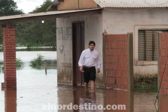 El gobernador de Amambay Ricardo Sánchez y su equipo auxilian a los distritos afectados por las inundaciones y el mal tiempo