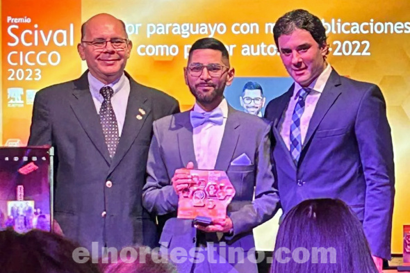 El Docente Investigador Prof. Dr. Julio Torales, PhD; Coordinador de la Línea de Investigación en Salud Mental y Ciencias del Comportamiento, es uno de los dos investigadores de Paraguay que integra el 2% TOP de investigadores a nivel mundial. (Foto: Gacetilla de Prensa de Universidad Sudamericana).