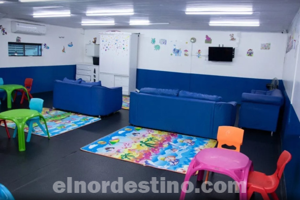 El espacio infantil con vigilancia es de gran ayuda a los estudiantes de la Carrera de Medicina en Universidad Central del Paraguay  que asisten a la sede 1 y al Centro Tecnológico en Pedro Juan Caballero. (Foto: Asesoría de Prensa de Universidad Central del Paraguay sede Pedro Juan Caballero).