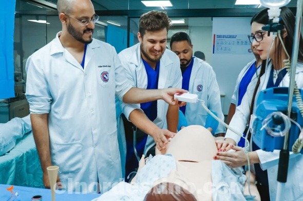 Médicos egresados de Universidad Central de Paraguay en Pedro Juan Caballero consiguen alta calificación en Reválida de Brasil