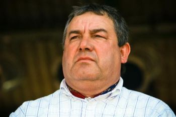 El empresario Eulalio Gomes Batista participó telefónicamente, convocando a la unión de los Colorados. Le propuso a Enedino Coronel que hable de sus proyectos, en caso de tenerlos. (foto: Diego Lozano).