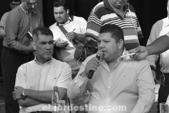 Duro revés para el diputado Juan Silvito Acosta Benítez, novato y amigo personal del presidente Marito, quien se jactó anticipadamente de derrocar al ejecutivo municipal de Pedro Juan Caballero, municipio del que fue edil antes de las últimas elecciones nacionales. (Foto: Diego Lozano).