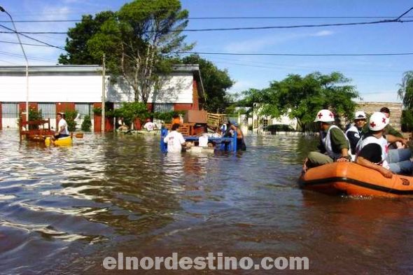 El gobernador de Concepción señaló que la ciudad amaneció con menos agua luego de la inundación registrada en la víspera