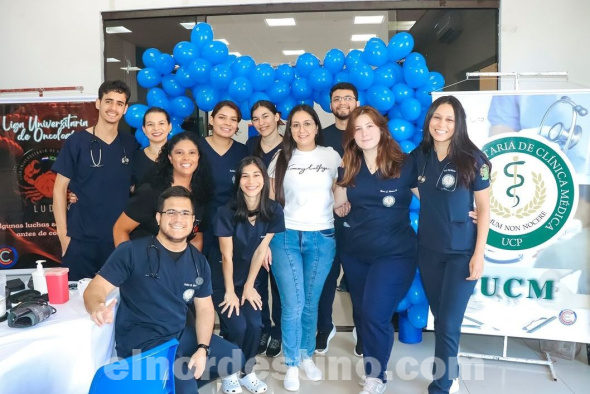 Noviembre Azul es una campaña mundial que se desarrolla también en Paraguay para concientizar sobre la importancia de la prevención y el diagnóstico temprano del cáncer de próstata. (Foto: Asesoría de Prensa de Universidad Central del Paraguay).