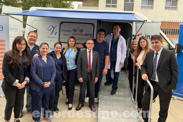 Cada año Fundación Visión recorre miles de kilómetros a lo largo y ancho del país, buscando ayudar a personas en estado de vulnerabilidad, a quienes se les dificulta acceder a algún tipo de atención. (Foto: Fundación Visión).