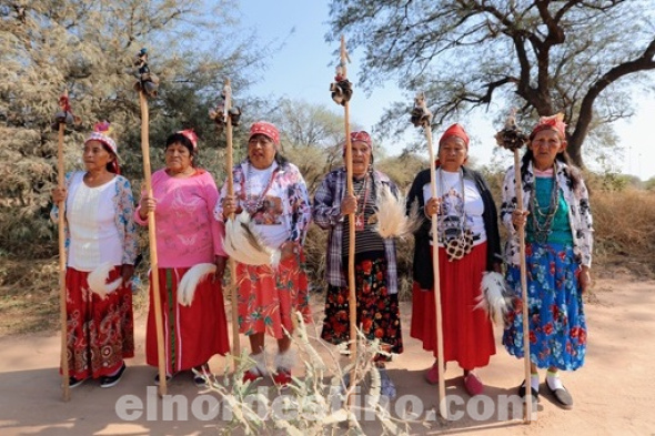 Con este reconocimiento, se marca un hito en la historia cultural del Paraguay se reafirma el compromiso del Estado con la preservación y promoción de la rica herencia cultural del pueblo Nivaclé. (Foto: Secretaría Nacional de Cultura del Paraguay).