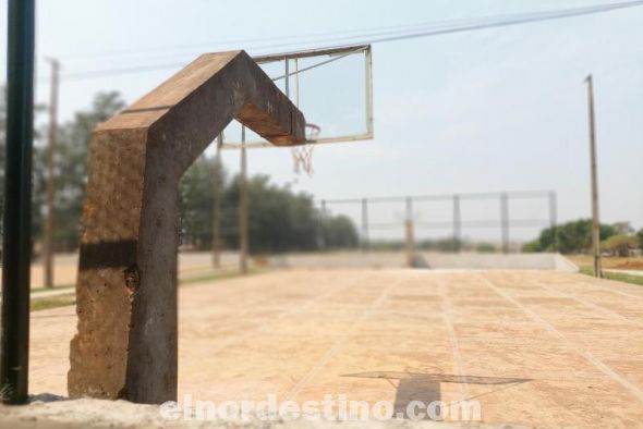 El Centro de Desarrollo Comunitario y Urbano “Pâi Tavyterâ” está ubicado en el populoso barrio General Genes de la capital de Amambay, siendo el acceso al mismo facilitado por la arteria principal que da nombre al sector de la ciudad completamente asfaltado. (Foto: Diego Lozano).