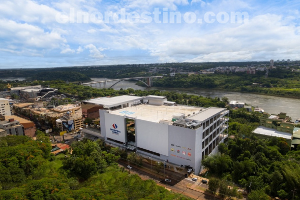 Shopping China vive uno de los momentos más dinámicos del año con la temporada navideña, registrando un alto flujo de clientes y resultados muy positivos en las ventas en el recientemente habilitado nuevo shopping. (Foto: Gacetilla de prensa de Shopping China Importados).