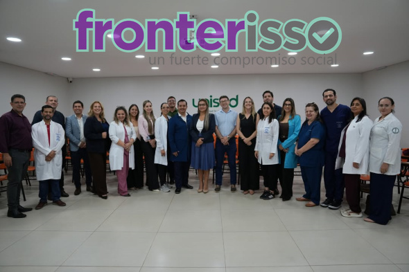 Se implementó Café con IA, un espacio desarrollado por Universidad Sudamericana y pensado para fortalecer la competencia digital docente y acercar la inteligencia artificial al aula desde una mirada práctica, accesible y responsable. (Foto: gacetilla de Prensa de UNISUD Sede Pedro Juan Caballero). 