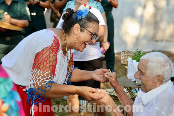 Ejército y Gobierno celebraron 109 años de Canuto González, uno de los tres últimos excombatientes vivos de la Guerra del Chaco