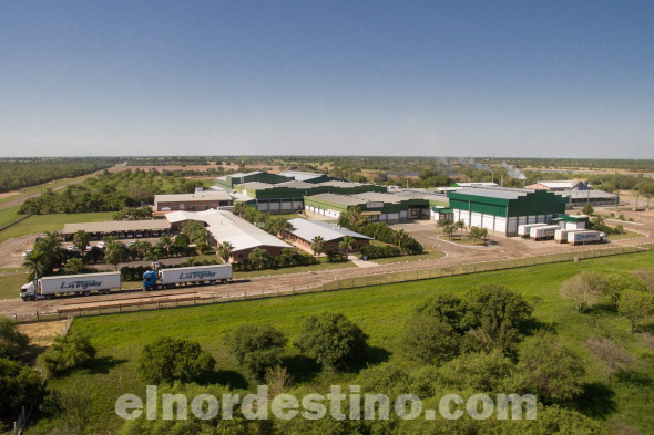 El presidente de la República Santiago Peña recordó a los primeros colonos que llegaron hasta la Región Occidental del país y llamó a ser ambiciosos para acelerar los planes de desarrollo de esta región de cara al futuro. (Foto: Facebook Cooperativa Chortitzer Ltda.).