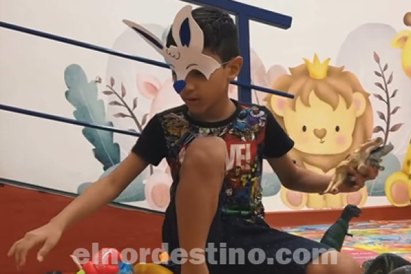 Con ludoteca propia, Universidad Central del Paraguay incentiva a estudiantes universitarias que no tienen con quién dejar sus hijos