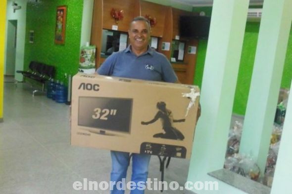 Foto: El sorteo de fin de año de Cooperativa Multiactiva Mborayhu Ltda. benefició a ochenta socios de los distritos de Bella Vista Norte, Capitán Bado y Pedro Juan Caballero. (Foto: Marketing y Mercadeo).