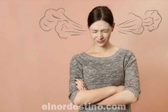 Encuentra los hechos de la realidad que fundamenten o demuestren que el pensamiento negativo es real. Luego, escribe el pensamiento contrario a ese pensamiento, y encuentra por lo menos tres hechos de que ese nuevo pensamiento es verdad. (Foto: Divulgación).