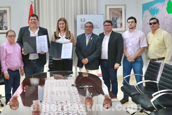 El acuerdo tiene como objetivo fundamental mejorar los establecimientos de salud en el Departamento de Amambay, marcando un hito en la colaboración entre entidades estatales para beneficiar a la ciudadanía. (Foto: Ministerio de Salud Pública y Bienestar Social).