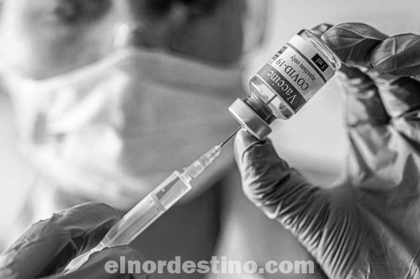 La Sociedad Paraguaya de Diabetología, la Sociedad Paraguaya de Alergia, Asma e Inmunología y la Sociedad Paraguaya de Cardiología y Cirugía Cardiovascular alientan a la población con alguna enfermedad de base a que se inmunicen contra el Covid-19. (Foto: Divulgación).