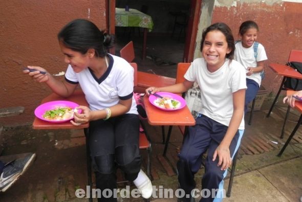 Seis mil alumnos de ochenta y ocho escuelas de todos los distritos del Departamento de Concepción ya almuerzan en la escuela