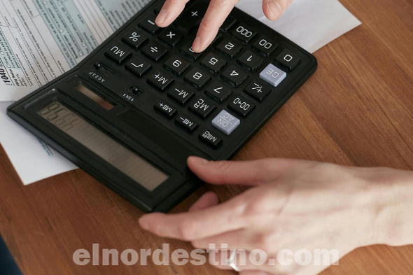 Según explicaron desde el Banco Central del Paraguay, el principal interés detrás de esta medida es poner en marcha medidas que ayuden a usar mejor las tarjetas de crédito y débito, ya que las mismas constituyen medios de pago que sustituyen al dinero en efectivo. (Foto: Balmaceda).