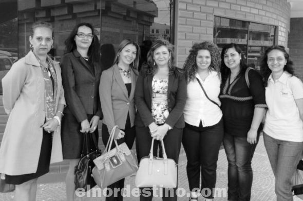 Ministra de Turismo Marcela Bacigalupo visita la frontera de Pedro Juan Caballero y participa de importante reunión