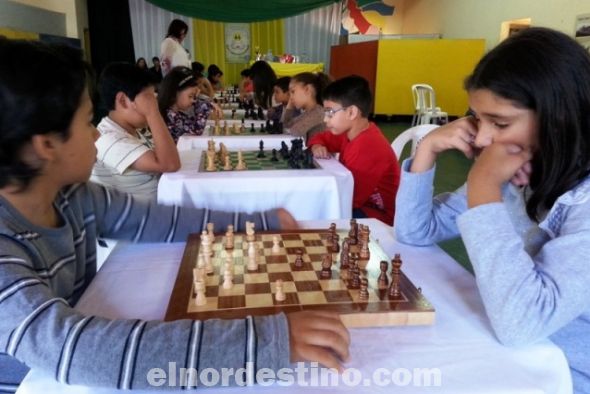 Culminó exitosa Competencia de Ajedrez Organizada por la Cooperativa Mborayhu Ltda.