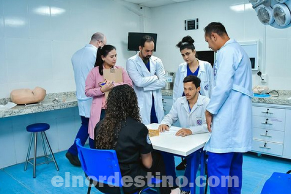 Autoridades de Educación Superior visitaron y calificaron positivamente la estructura de Universidad Central del Paraguay