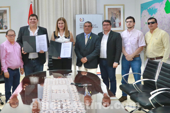 El acuerdo tiene como objetivo fundamental mejorar los establecimientos de salud en el Departamento de Amambay, marcando un hito en la colaboración entre entidades estatales para beneficiar a la ciudadanía. (Foto: Ministerio de Salud Pública y Bienestar Social).