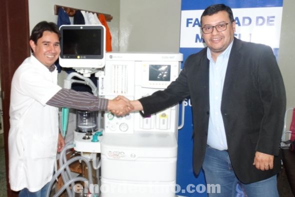 Universidad Sudamericana realiza donación de valioso equipo de anestesia al Hospital Regional de Pedro Juan Caballero