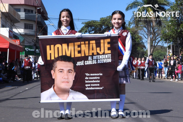 En Pedro Juan Caballero se realizó el Desfile Cívico Estudiantil conmemorando los 213 Años de la Independencia de Paraguay 