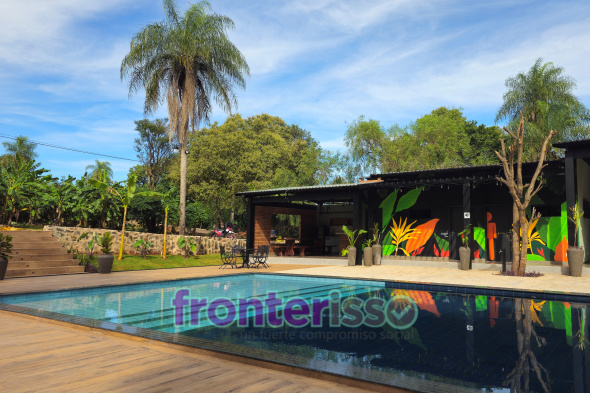 Condominio Santísima Trinidad es otra de las propuestas que Unión Emprendimientos Inmobiliarios S.A. presentó. El barrio cerrado tiene seguridad privada, piscina, quincho, área de juegos para niños, y sobre todas las cosas paz y naturaleza. (Foto: Diego Lozano para Ideas del Norte Consultora Publicitaria).